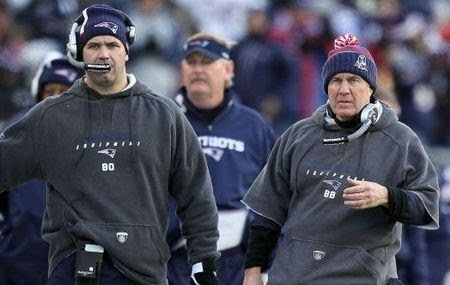 Bill O'Brien y Bill Belichick. (Foto: Getty Images)