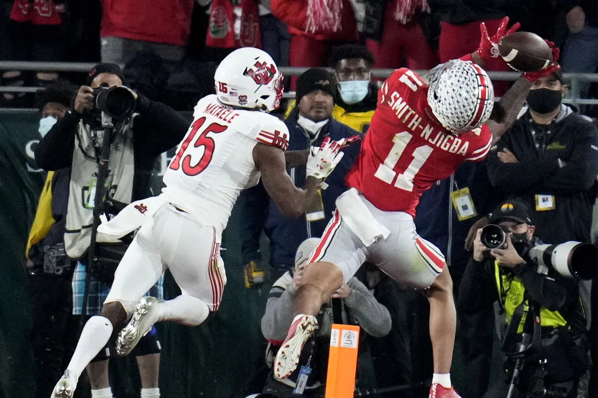 WR Jaxon Smith-Njigba, de Ohio State. (Foto: Getty Images)