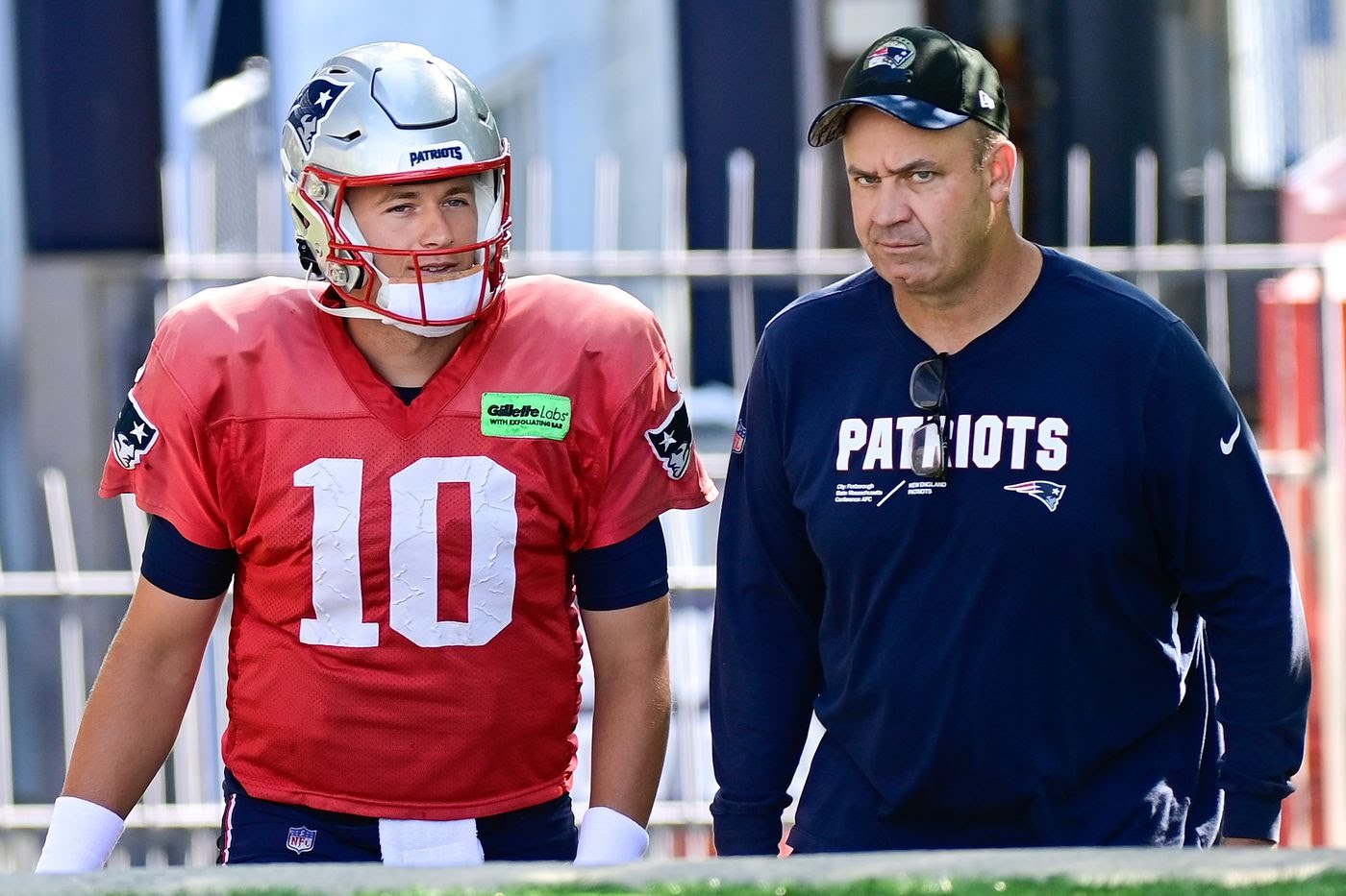 Mac Jones y Bill O’Brien. (Foto: USA Today)