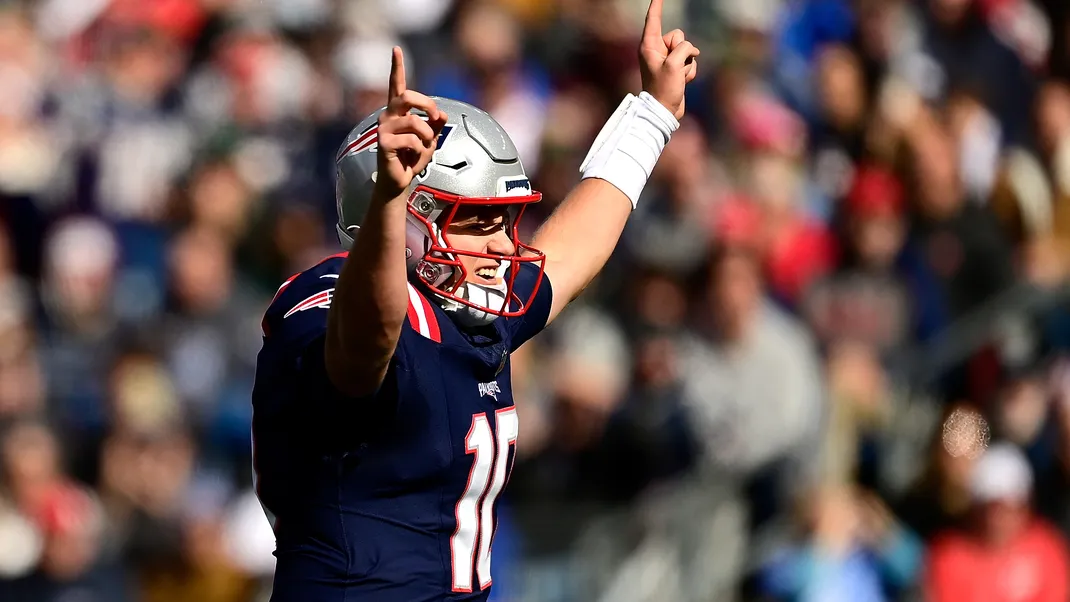 QB Mac Jones. (Foto: Getty Images)