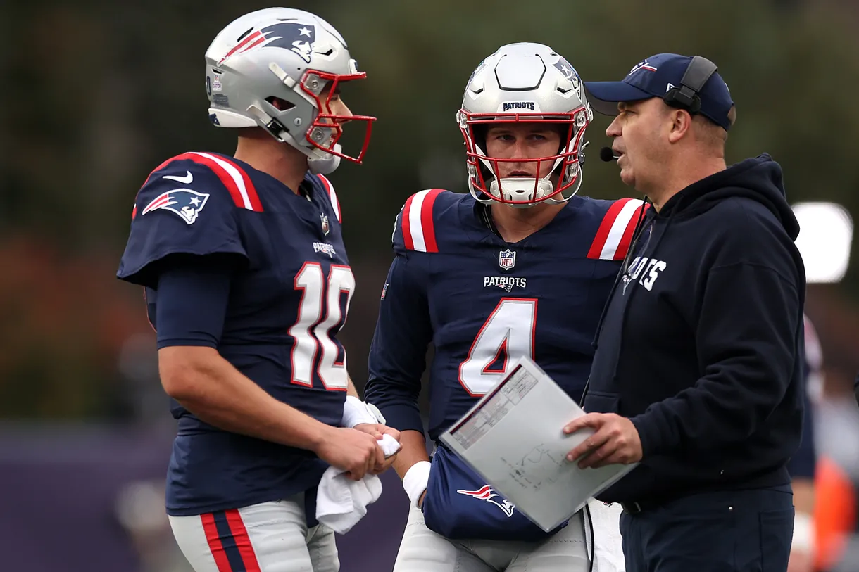 QB Mac Jones y QB Bailey Zappe. (Foto: Getty Images)